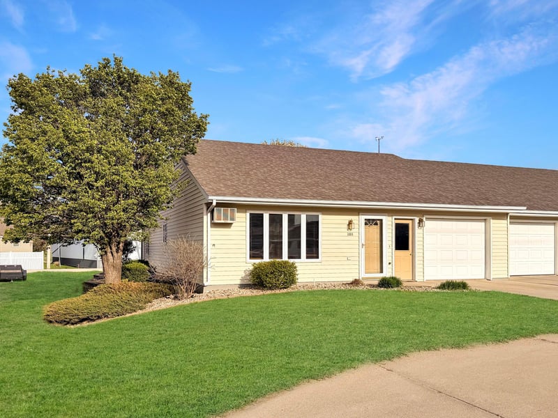 1004 Main St, Edgerton, MN 56128