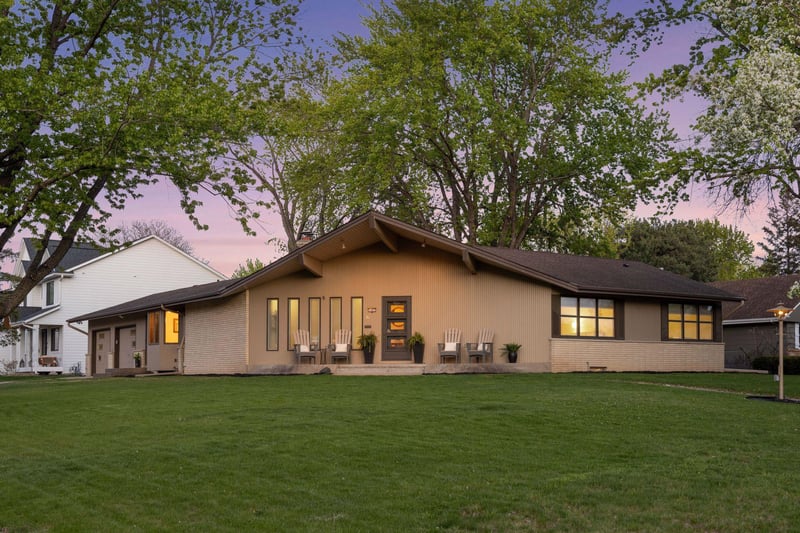 7401 W Shore Dr, Edina, MN 55435