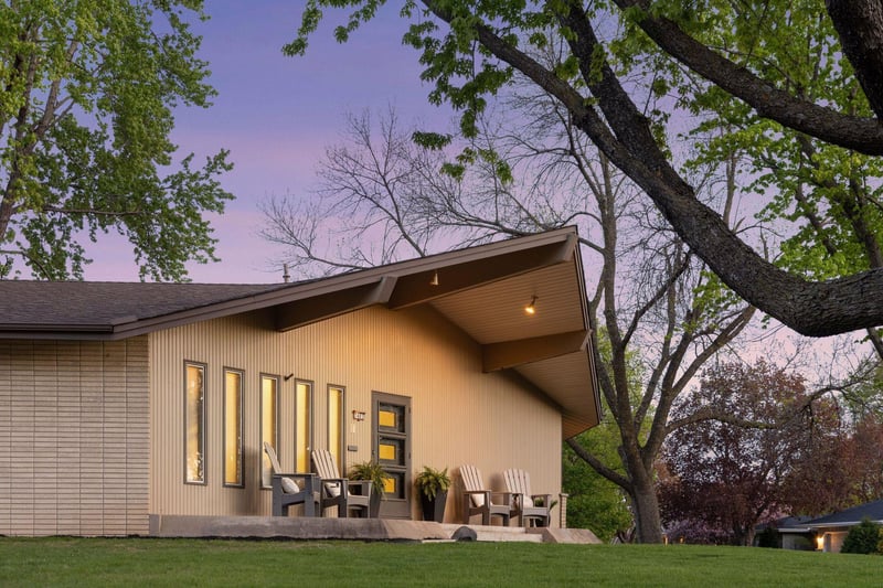 7401 W Shore Dr, Edina, MN 55435