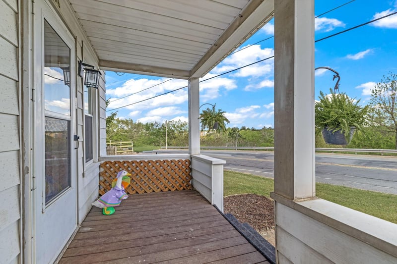 906 Cameron St, Eau Claire, WI 54703