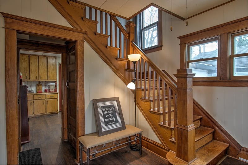 105 N Ciro Ave, Ogilvie, MN 56358