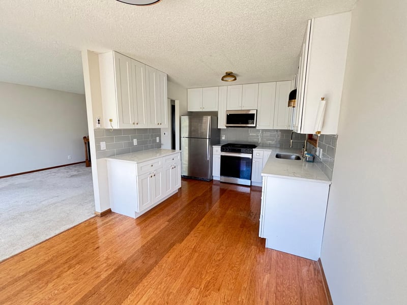 16344 Fantasia Ave, Rosemount, MN 55068