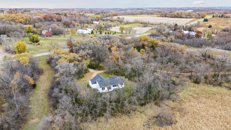 4160 Boulder Cir, Webster, MN 55088