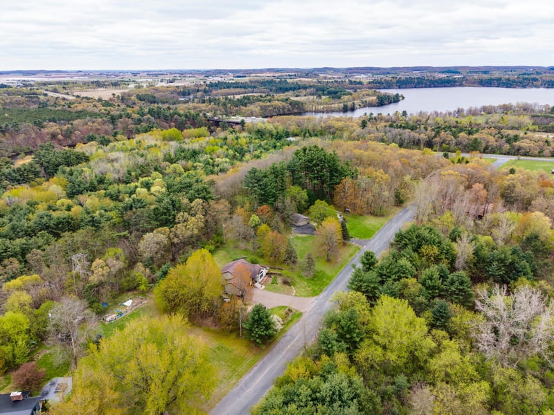 2418 Panorama Dr, Menomonie, WI 54751