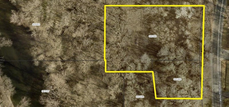 2421 East River Rd NE, Rochester, MN 55906
