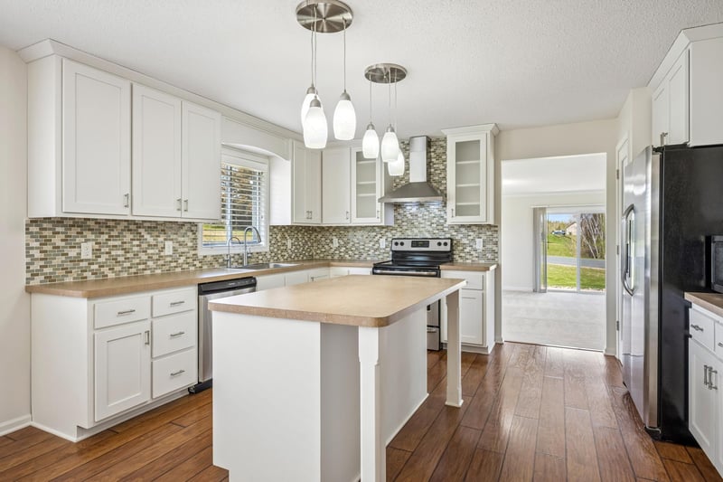 22478 Quincy St NE, East Bethel, MN 55011