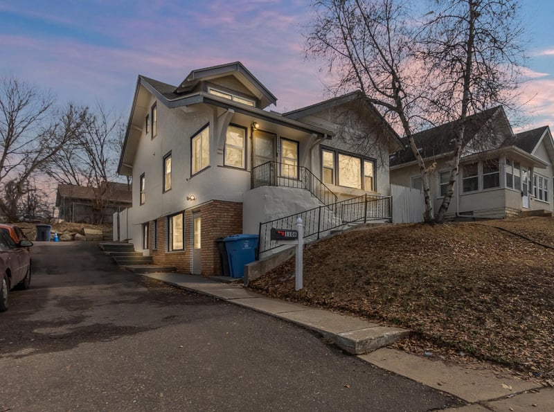 1106 Irving Ave N, Minneapolis, MN 55411