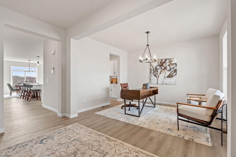 920 Buffalo St NW, Delano, MN 55328