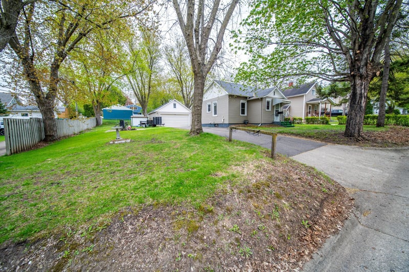 251 Linden Ave, Owatonna, MN 55060