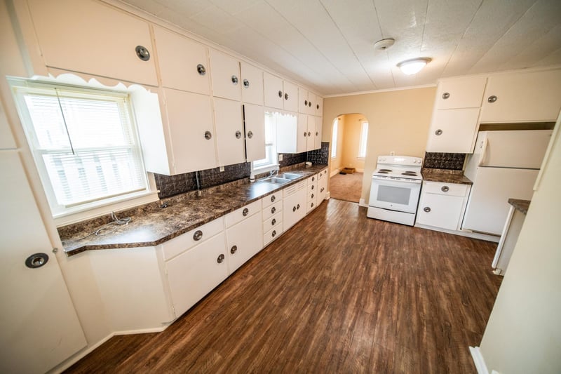 251 Linden Ave, Owatonna, MN 55060