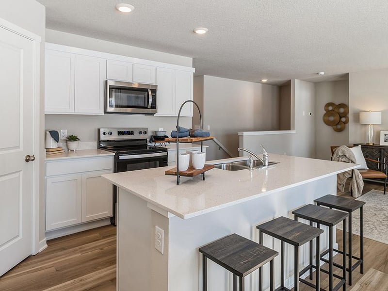 9900 Upper 89th St, Cottage Grove, MN 55016