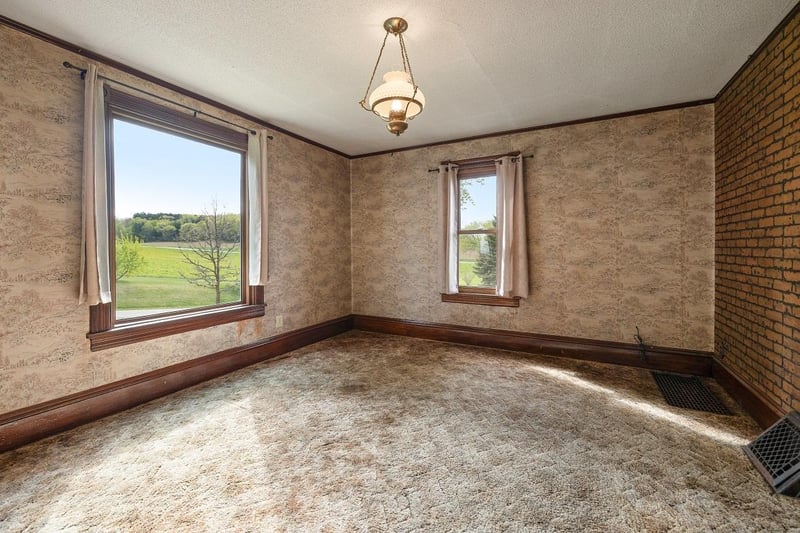 S346 Nicholes Bypass, Mondovi, WI 54755