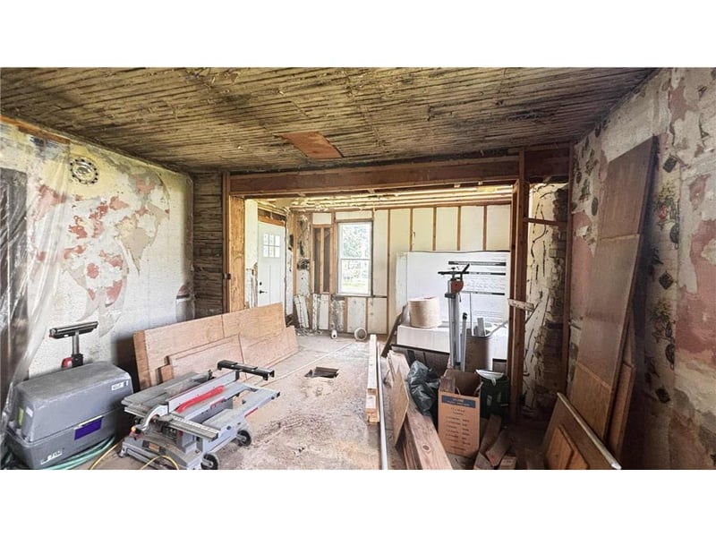 101 N Cedar St, Chaska, MN 55318