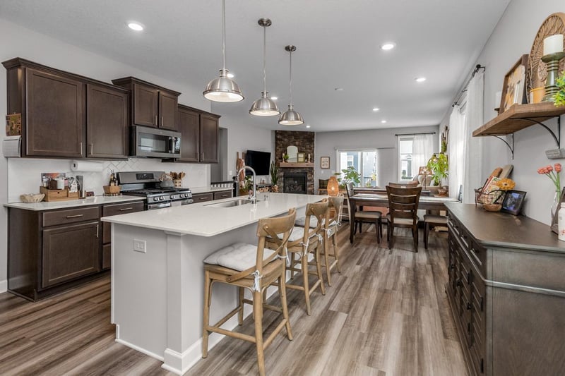10852 Harbor Ln N, Maple Grove, MN 55369