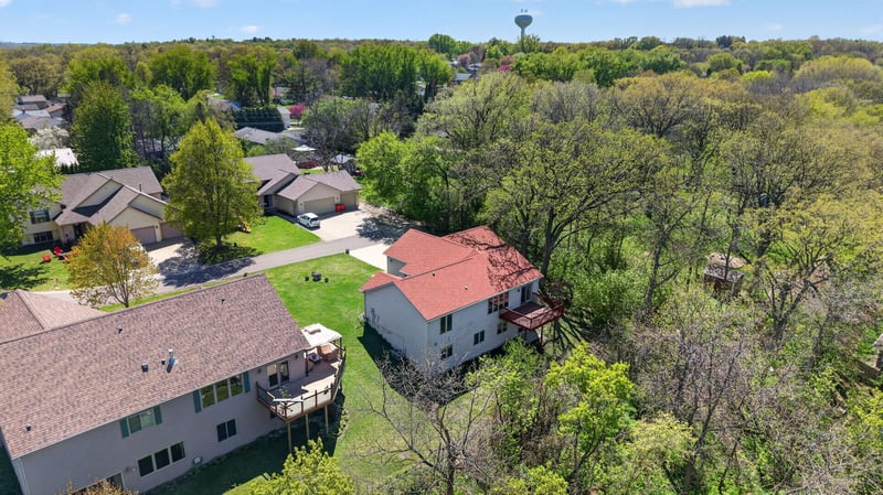 95 22nd St SW, Rochester, MN 55902