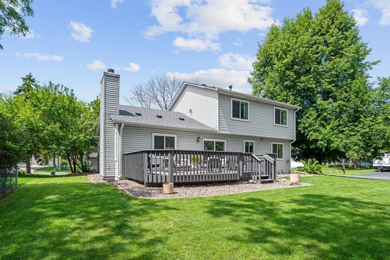 9648 Quantico Ln N, Maple Grove, MN 55369
