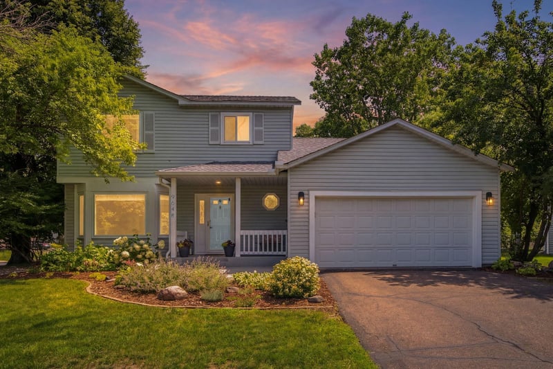 9648 Quantico Ln N, Maple Grove, MN 55369