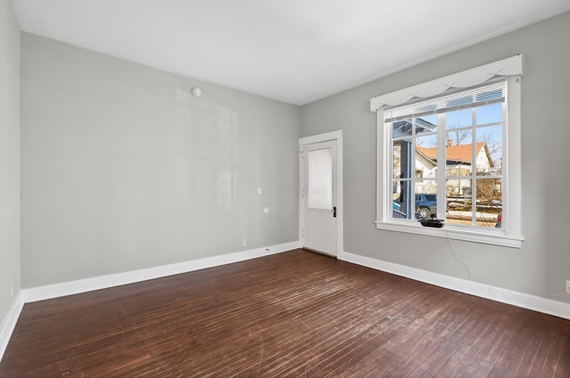 2428 11th Ave S, Minneapolis, MN 55404