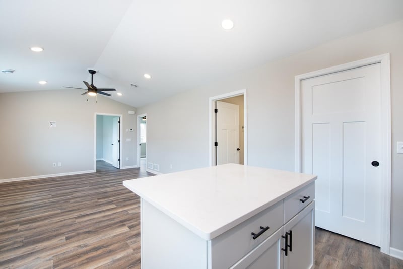 3111 Scotch Ln, Mankato, MN 56001