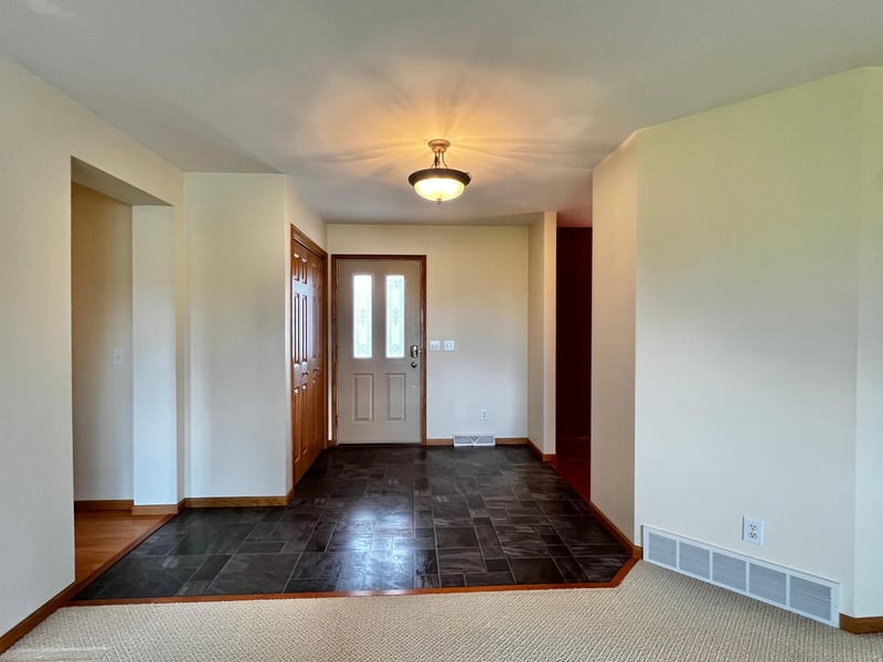 246 E Skyline Dr, Granite Falls, MN 56241