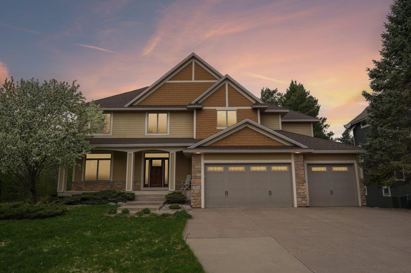 18658 Ponderosa Ct, Eden Prairie, MN 55347