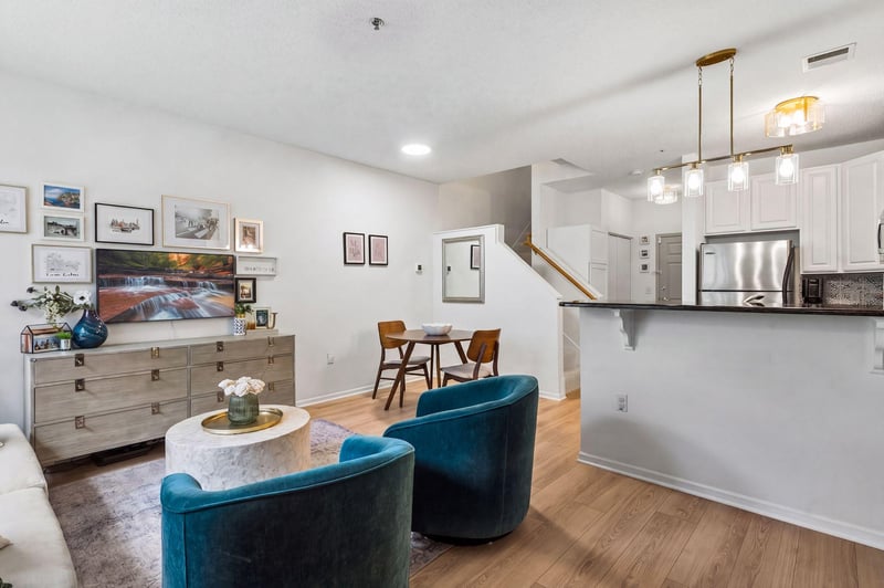 660 N 2nd St #114, Minneapolis, MN 55401