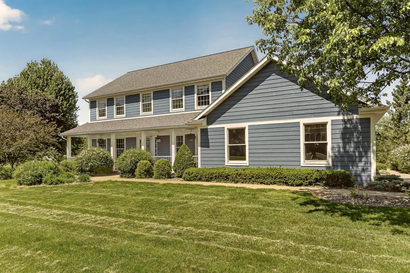 5823 Summit Ln NE, Rochester, MN 55906