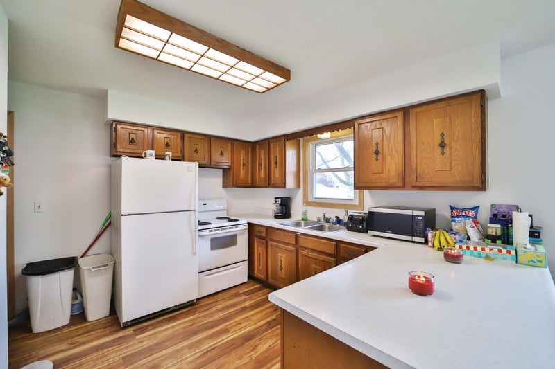 605 3rd St S, Long Prairie, MN 56347