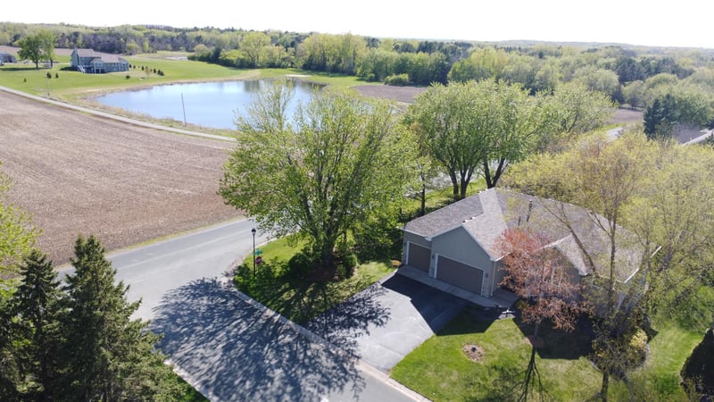 4985 Pine Ln, Eagan, MN 55123