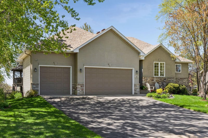 4985 Pine Ln, Eagan, MN 55123