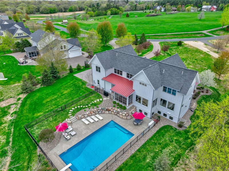 10059 Tapestry Rd, Lake Elmo, MN 55042
