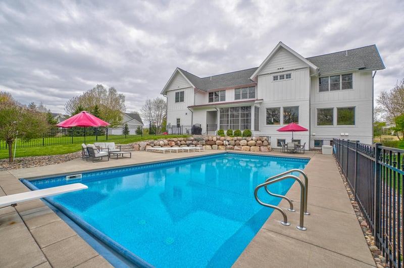 10059 Tapestry Rd, Lake Elmo, MN 55042