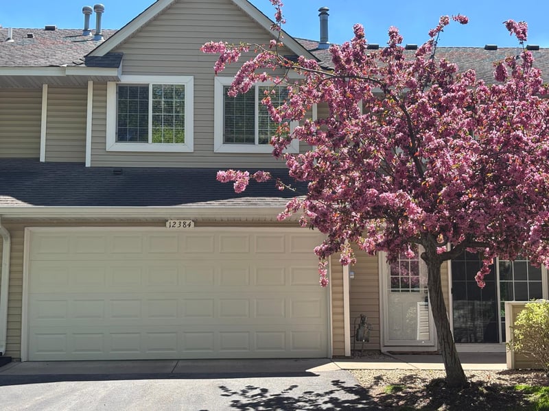 12384 Zealand Ave N, Champlin, MN 55316