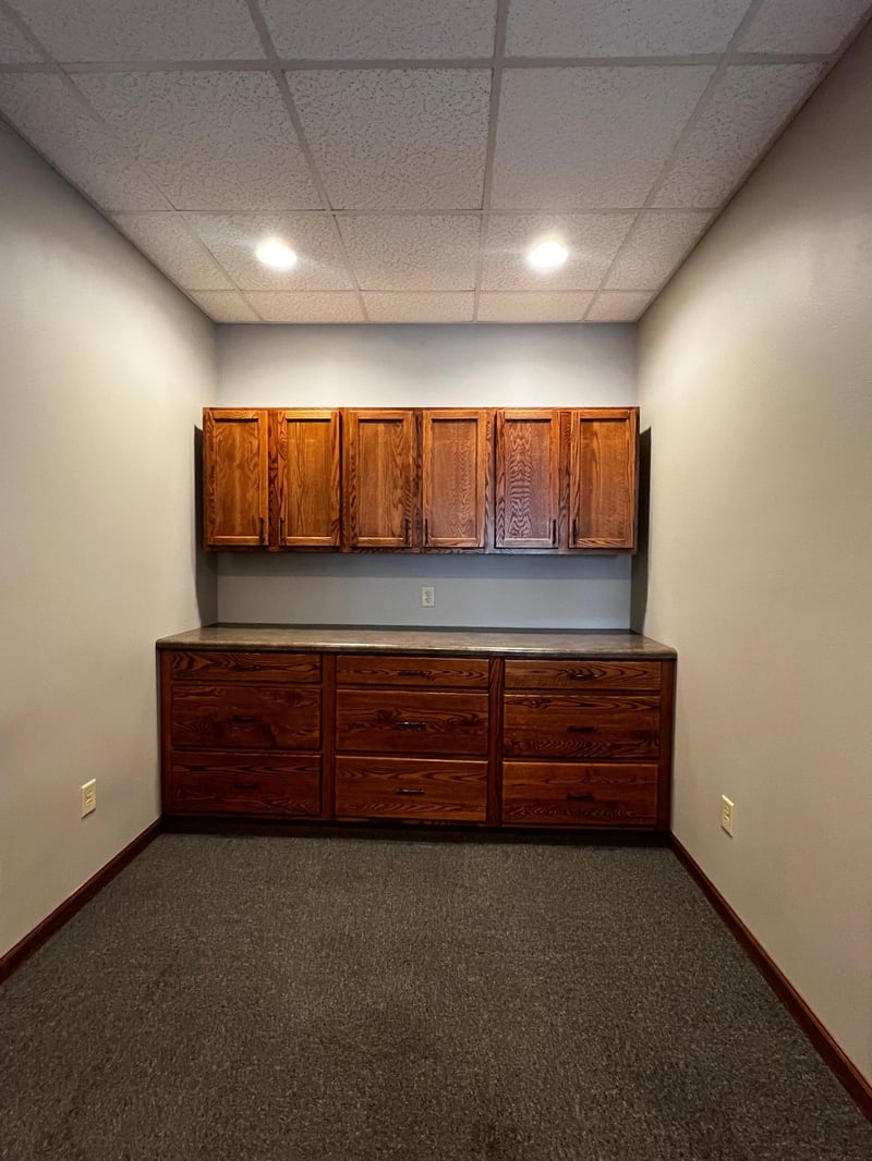 920 10th St Ste 7, Clarkfield, MN 56223