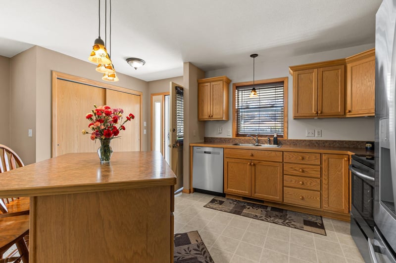 8100 Dalton Rd, Baxter, MN 56425