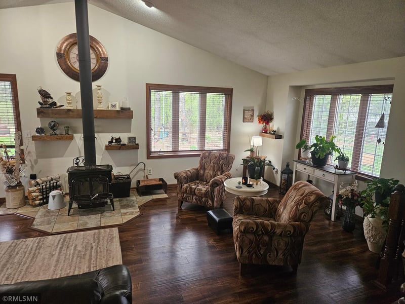 9722 302nd Ave NW, Princeton, MN 55371