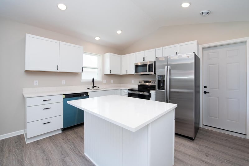 3113 Scotch Ln, Mankato, MN 56001