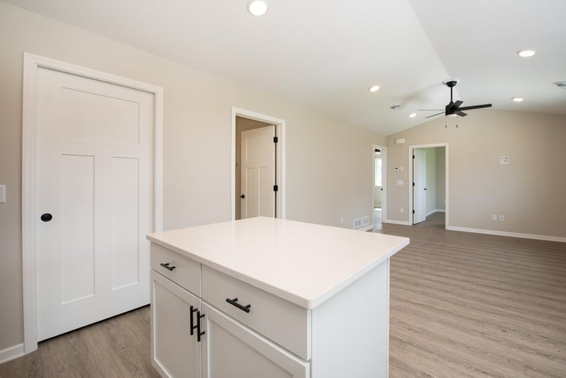 3113 Scotch Ln, Mankato, MN 56001