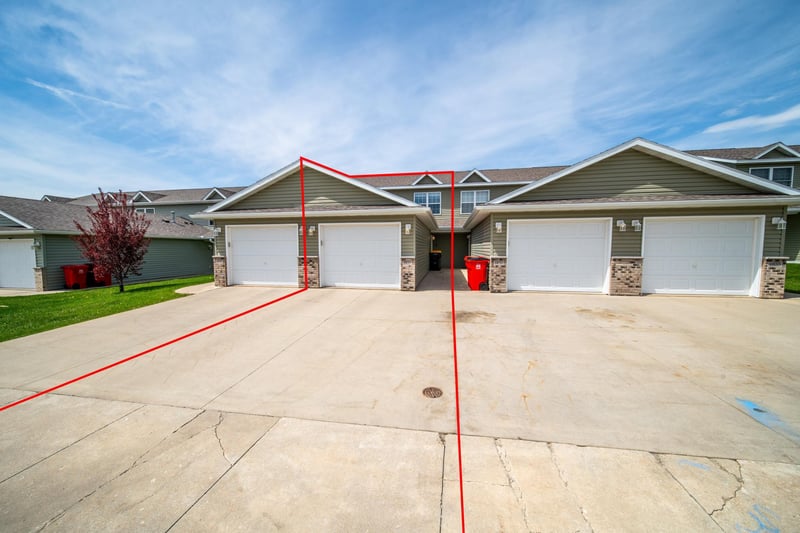 1835 Daniel Ln NE, Stewartville, MN 55976