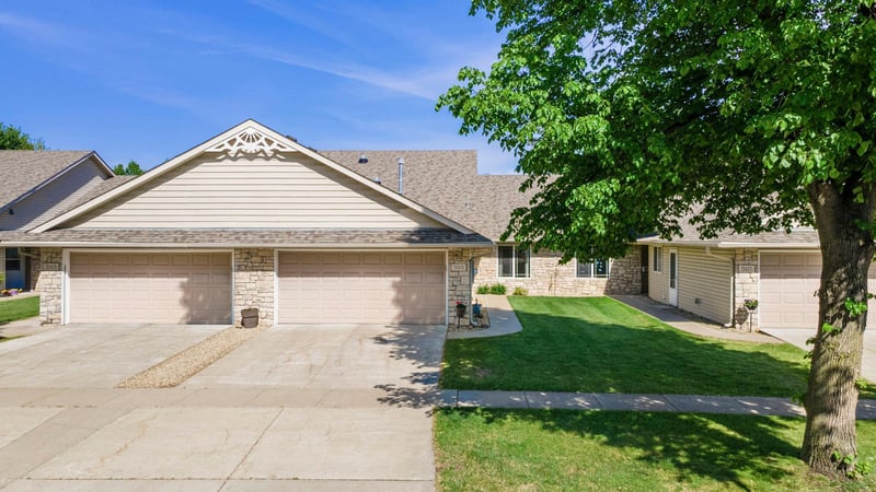 505 4th St, Farmington, MN 55024