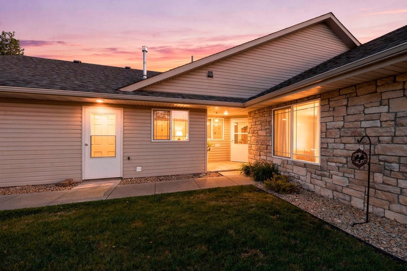 505 4th St, Farmington, MN 55024