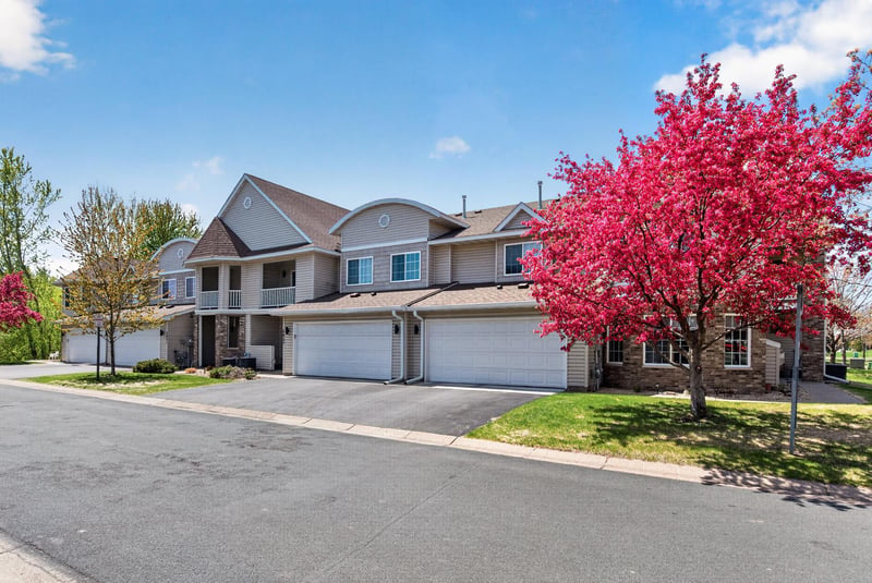 5653 100th Ln N, Brooklyn Park, MN 55443