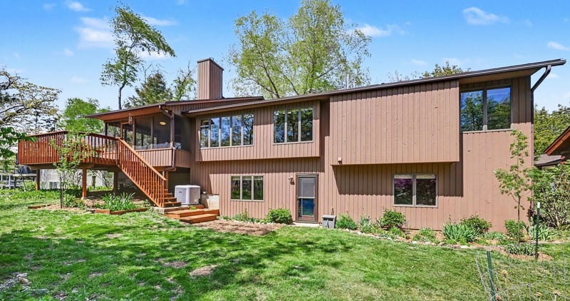 2448 Hallquist Ave, Red Wing, MN 55066