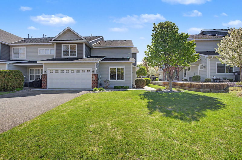 9202 Spirit Hills Rd, Monticello, MN 55362