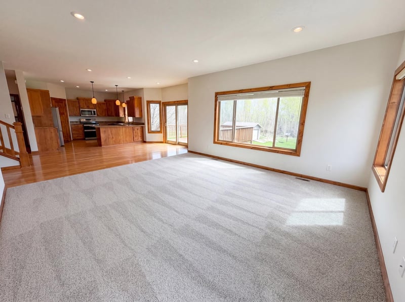 3072 Nottingham Rd S, Saint Cloud, MN 56301