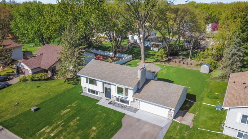 4413 Bramblewood Ave, Vadnais Heights, MN 55127