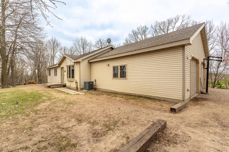 41854 215th Ave, Pelican Rapids, MN 56572