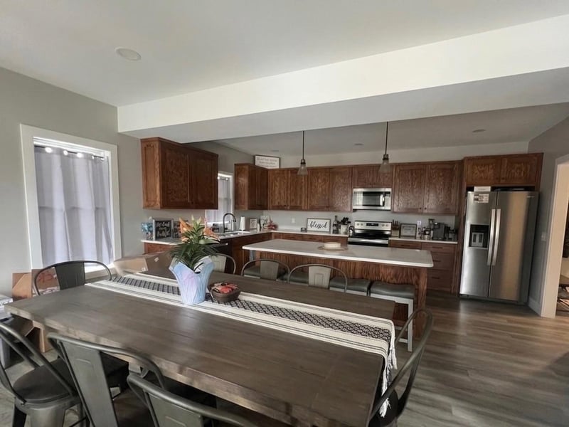 712 Pine St, Dawson, MN 56232