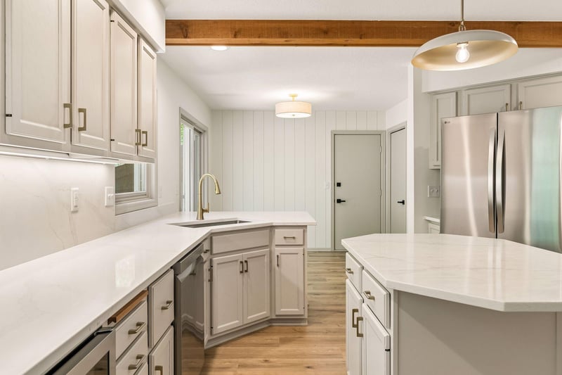 1323 Strawberry Hill Rd S, Afton, MN 55001