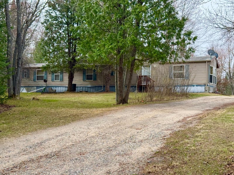 27135 Trout Lake Rd, Bovey, MN 55709